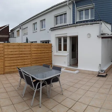 Ferienhaus Maison Bord De A 200 M De La *